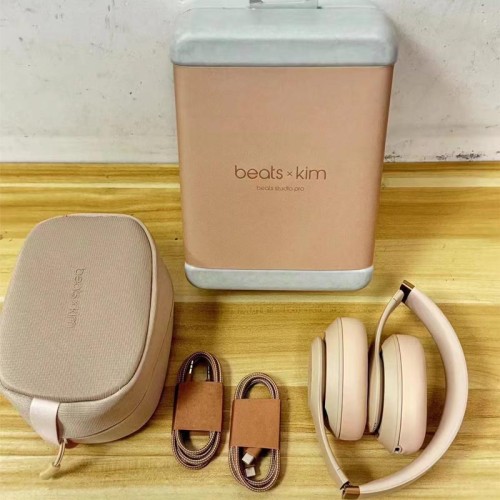 Beats studio pro kim